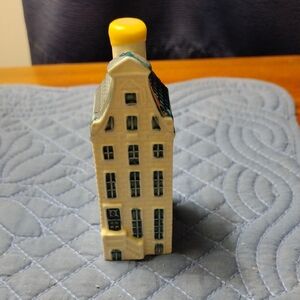 House-Shaped Ceramic Bottle with Yellow Top KLM BOLS House Number 38